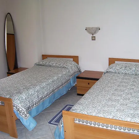 Hotel L'ostu Del Povr-om 3*